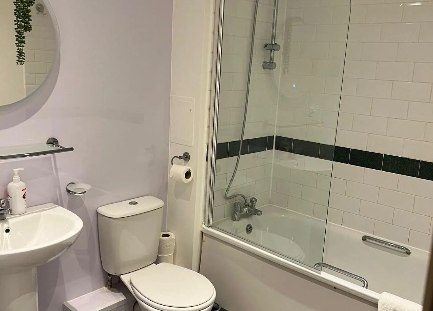 Comfy Stay - High Road Ilford